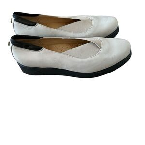 Ukies women’s platform loafers comfort slip on shoes gray leather size 8